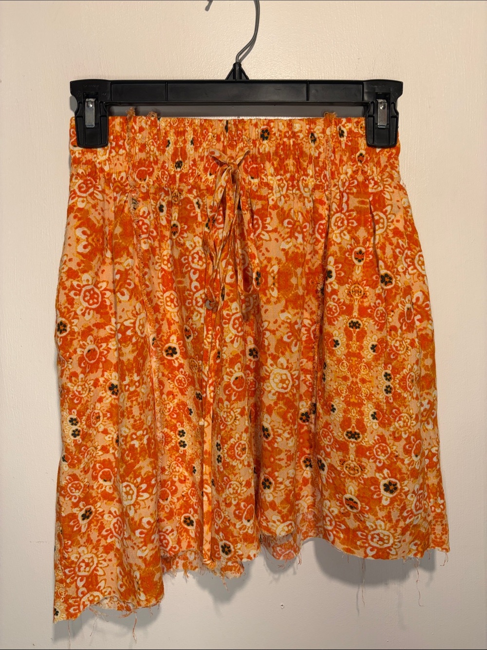 Free People Linen Blend Orange Print Raw Hem Elastic Waist Mini Skirt SZ XS